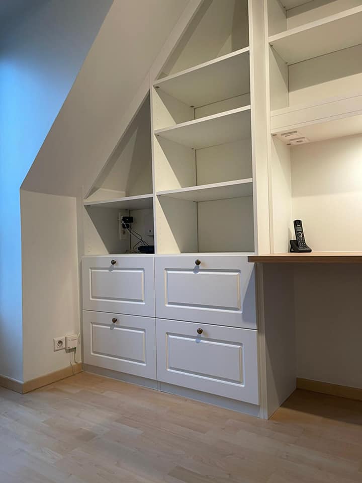 meuble tv sous escalier sur mesure srt le monde du placard 3
